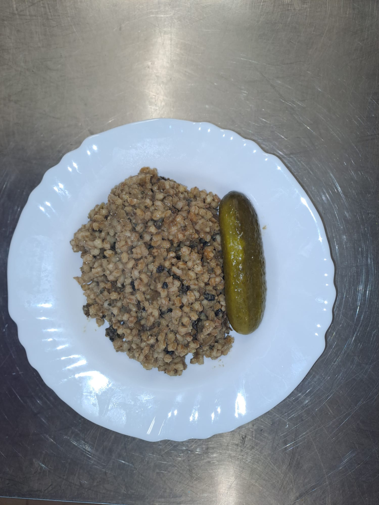 Houbový kuba, okurka.jpg