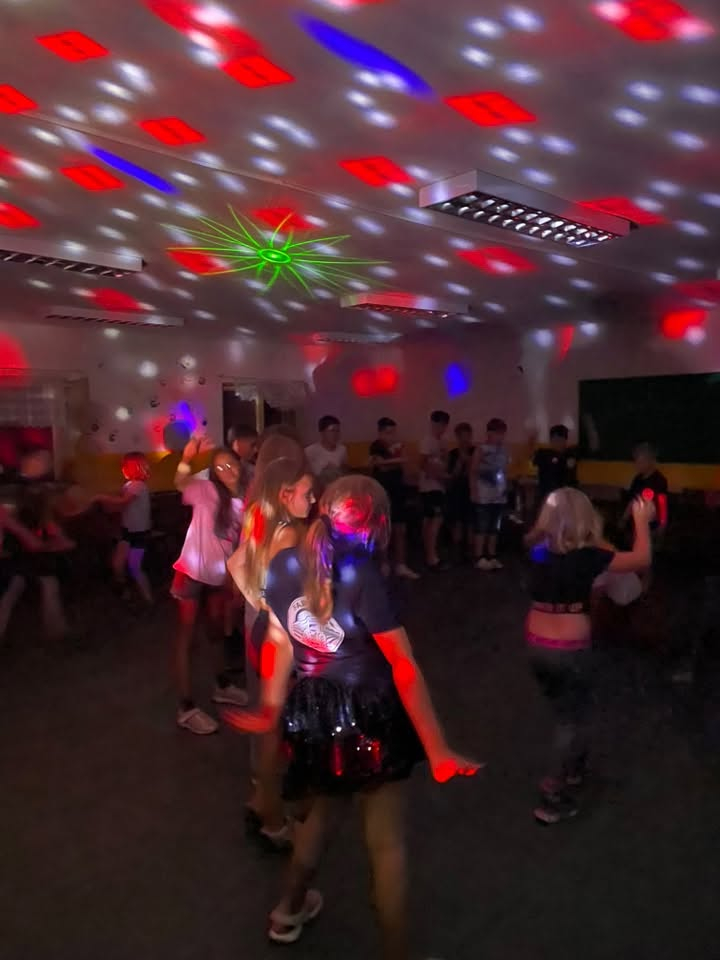 182.jpg