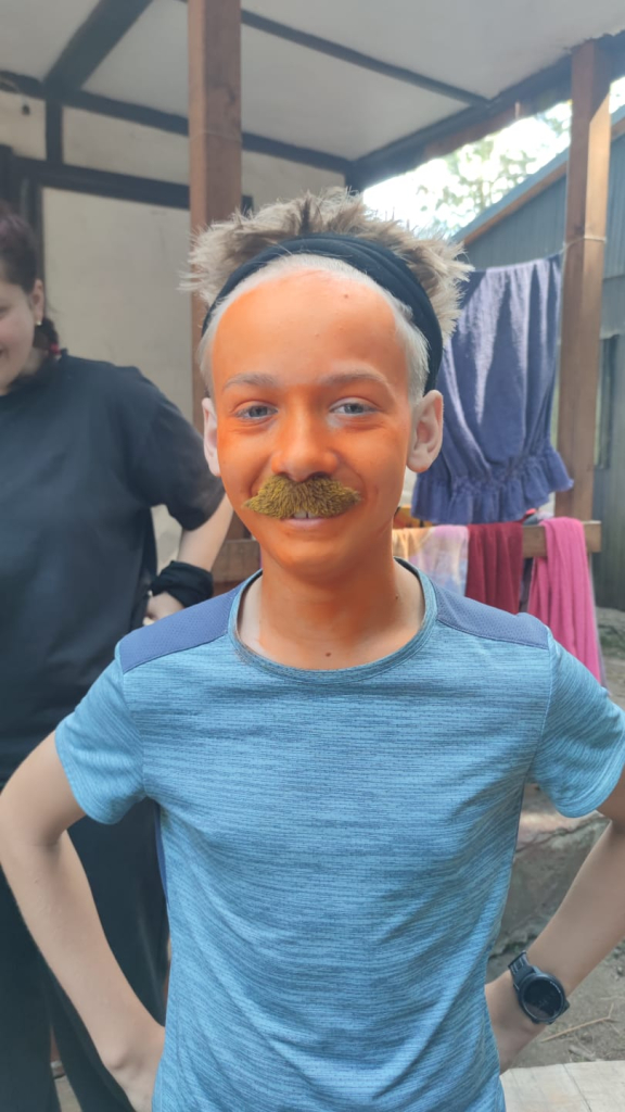 166.jpg