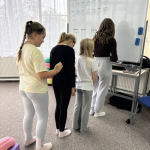 Září-říjen 2025 - Jóga a mindfulness