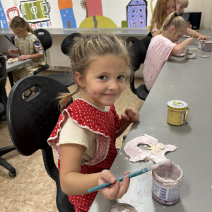 Listopad 2025 - Keramika 1. - 3. třída II.