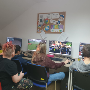 Listopad 2025 - Roblox